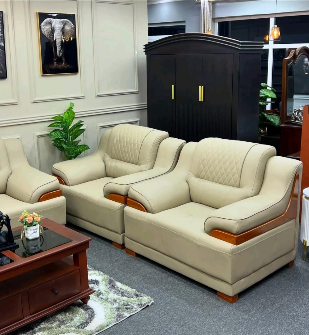 Complete Modern Luxurious Leather Sofa Set thumbnail 5