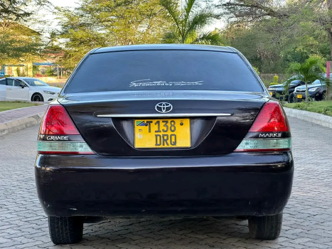 Toyota Grand Mark II 2004, 1990cc Petrol thumbnail 2