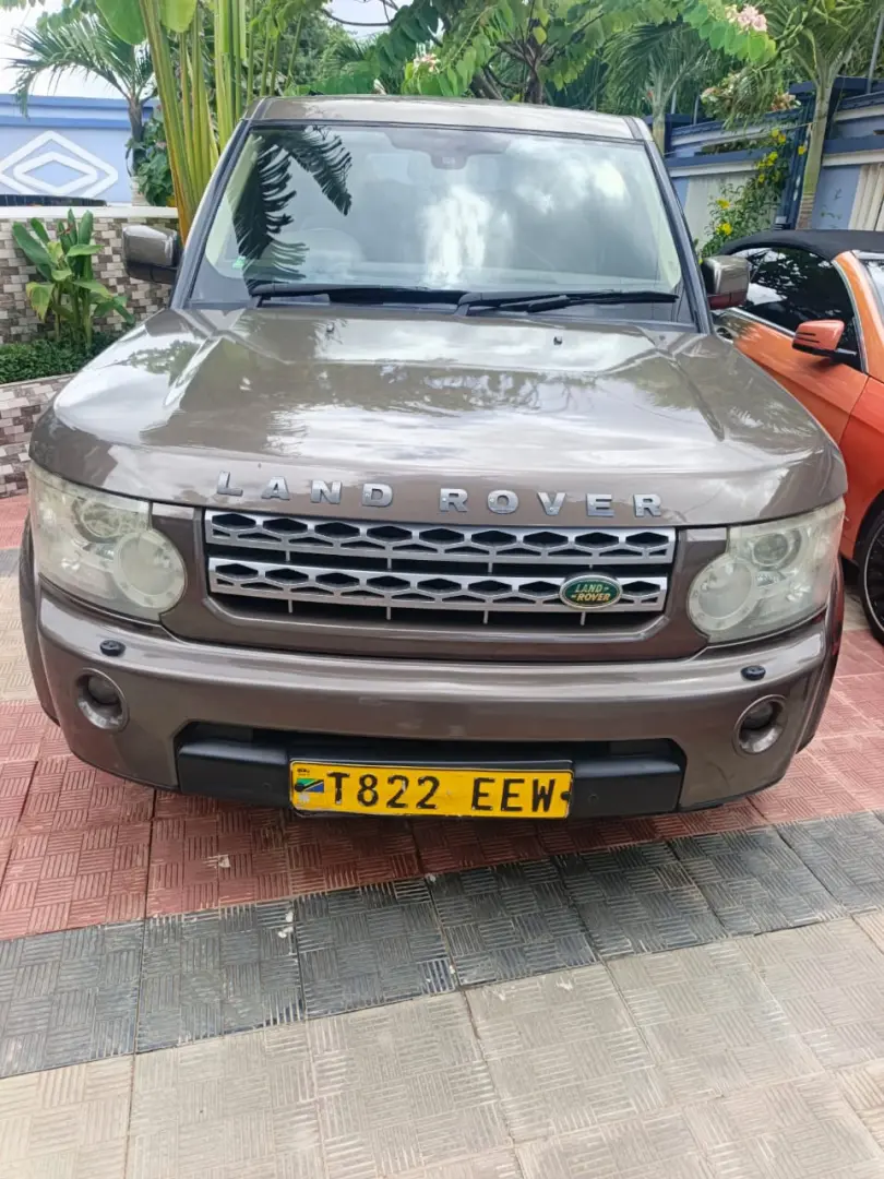 Land Rover Discovery 4