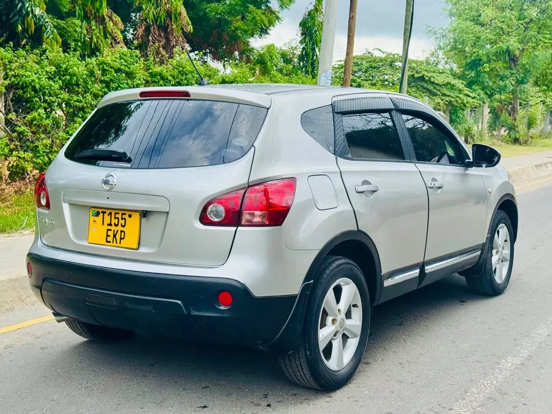 Nissan Dualis 2008, 1900cc, Silver thumbnail 8