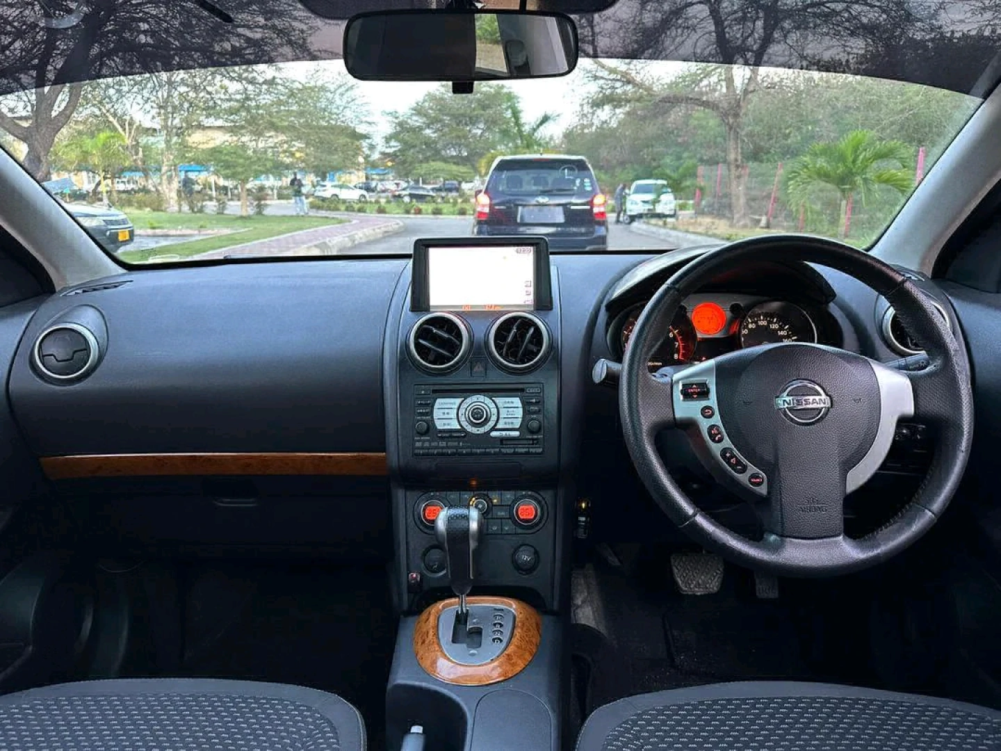 Nissan Dualis 2008 SUV thumbnail 9