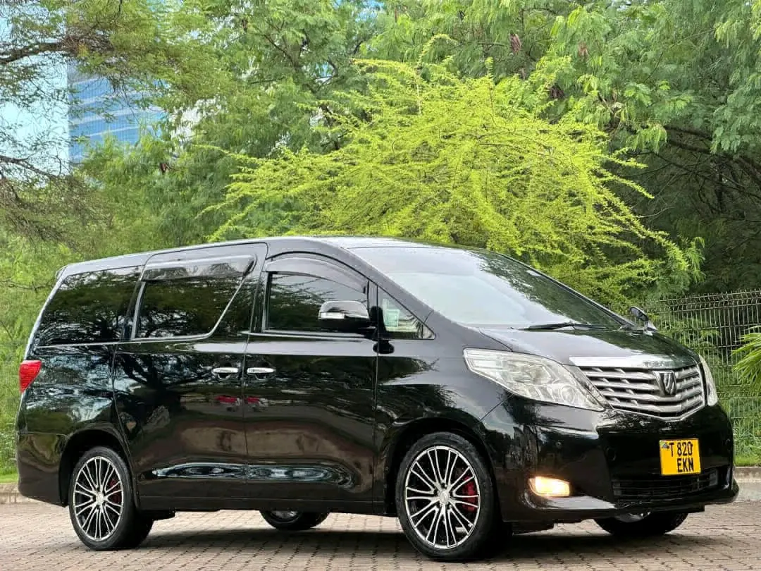 Toyota Alphard 2011 (EKN) thumbnail 4