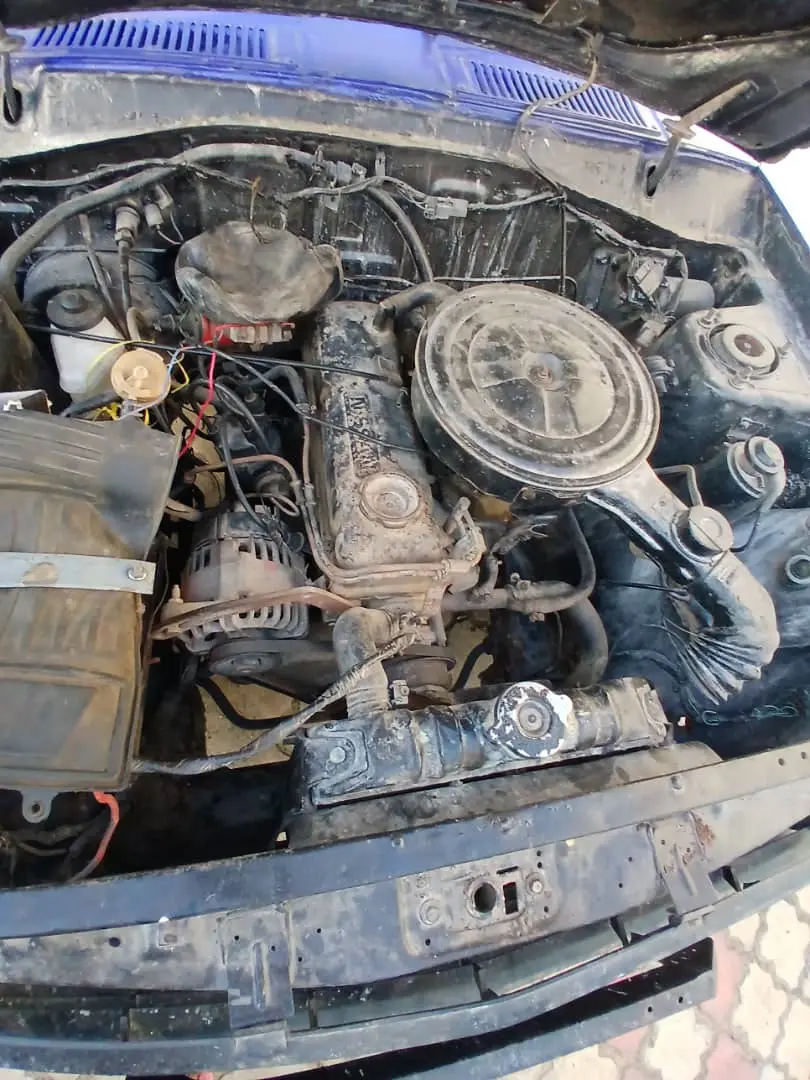 Nissan Pickup DHN MLN 5.8 Petrol thumbnail 4