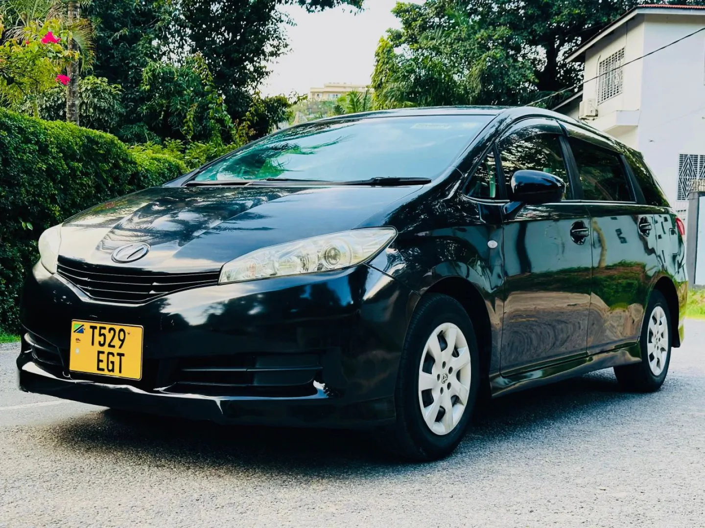 Toyota Wish 2010 Black (7 Seats) thumbnail 5