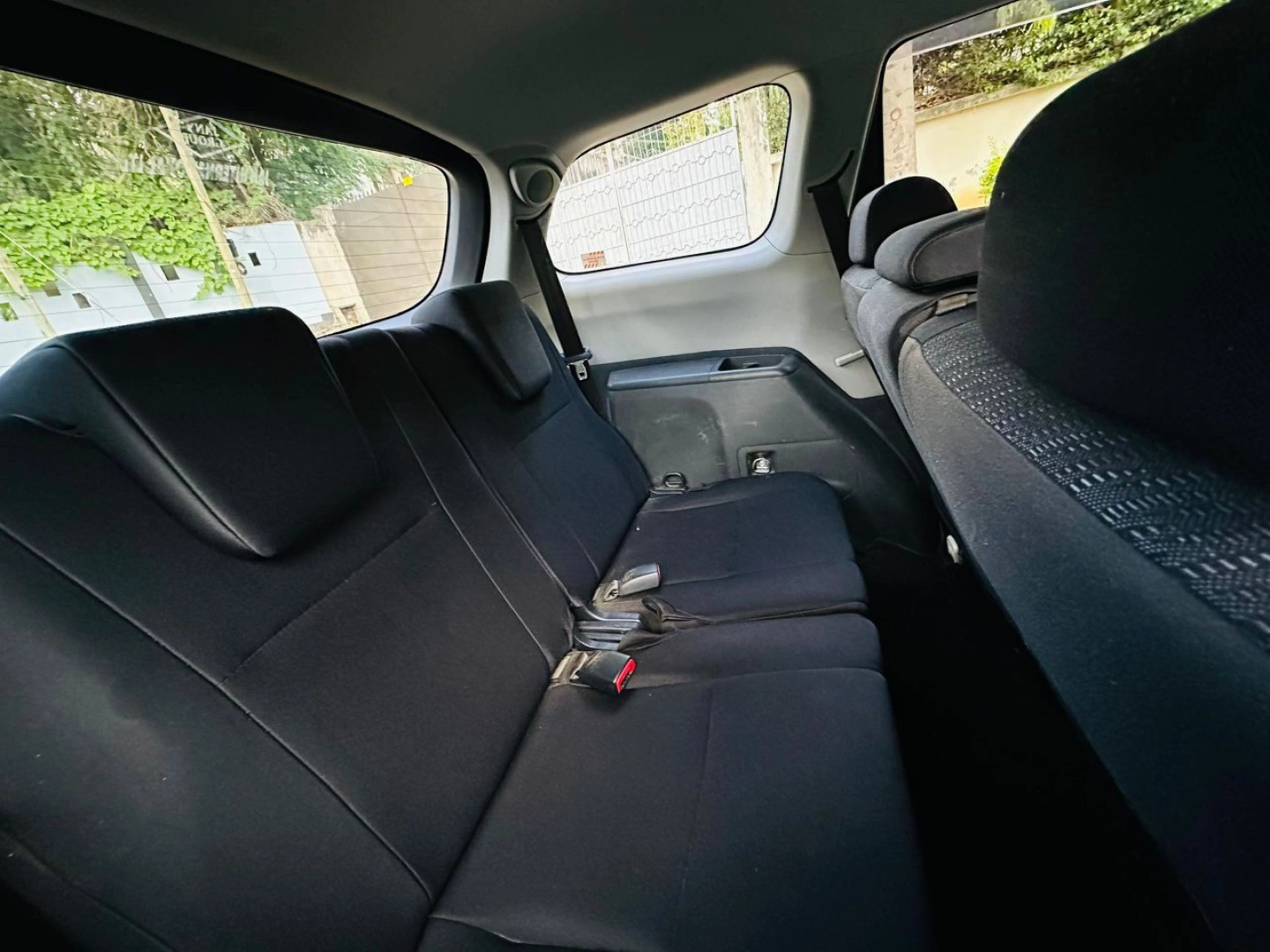 Toyota Wish 2010 Black (7 Seats) thumbnail 7