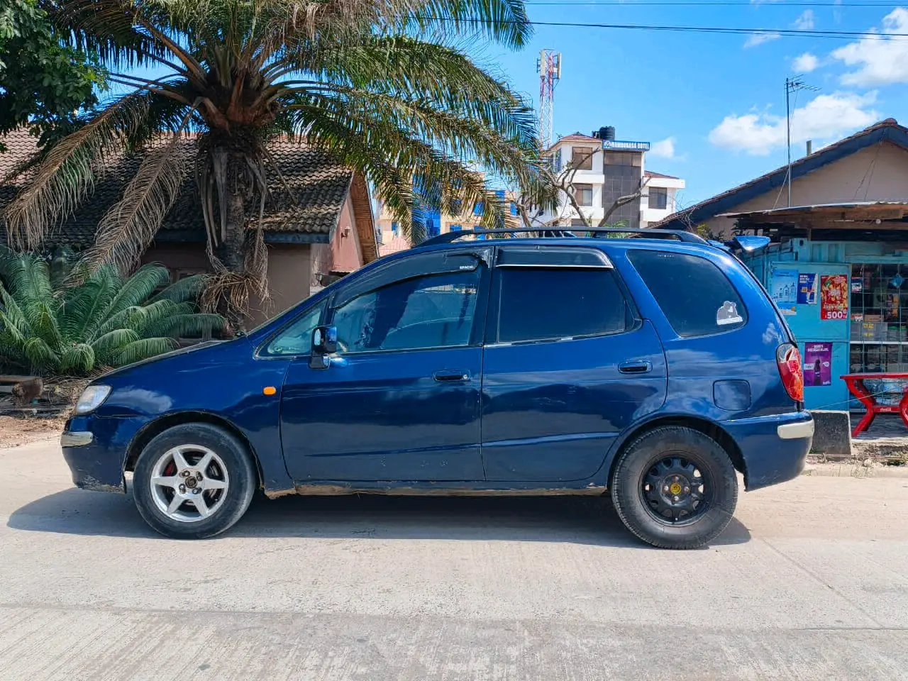 Toyota Spacio Old Model