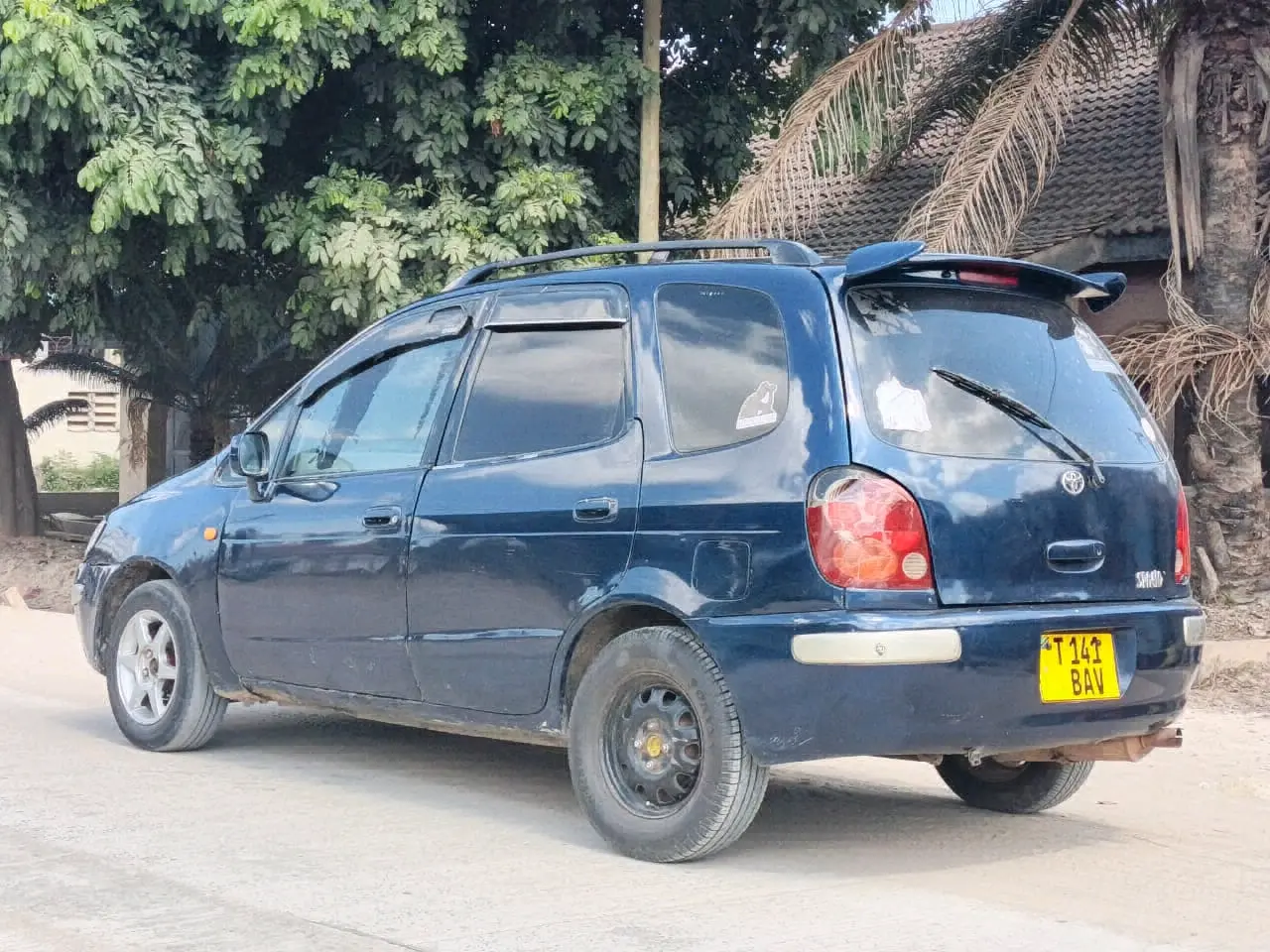 Toyota Spacio Old Model thumbnail 5