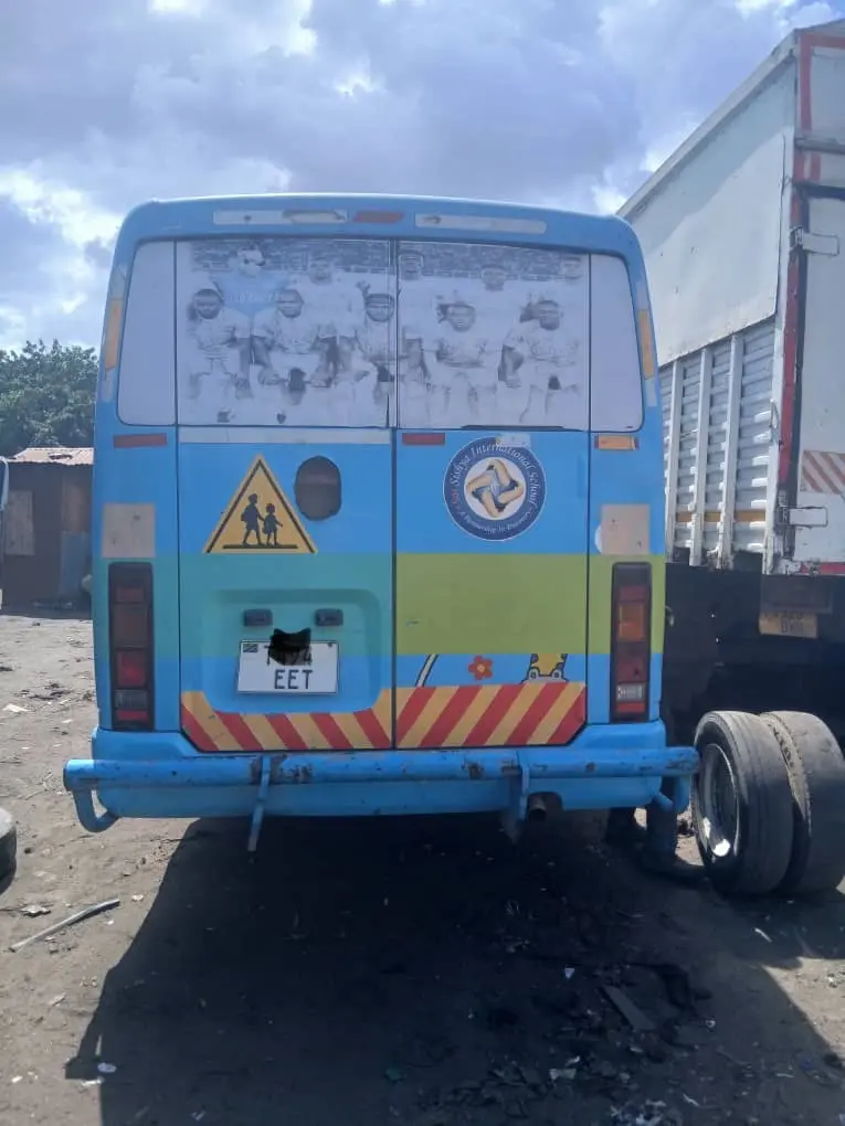 Blue Minibus (Daladala) - TD42 Engine thumbnail 4
