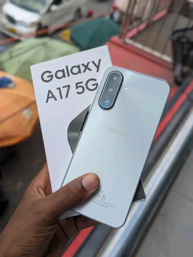 Samsung Galaxy A17 5G & Mobile Phone Services thumbnail 2