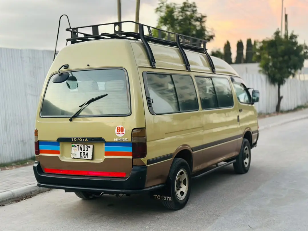 Toyota Hiace 2003 (DRN) thumbnail 4