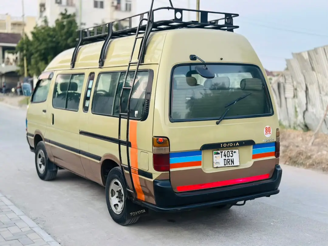 Toyota Hiace 2003 (DRN) thumbnail 9