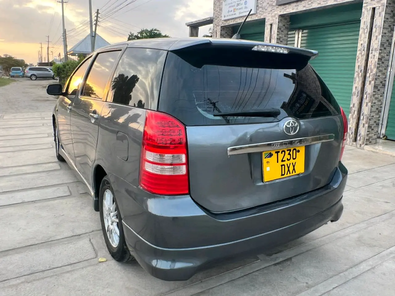 Toyota Wish 2005 Low Mileage thumbnail 3