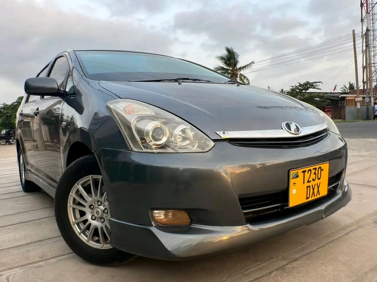 Toyota Wish 2005 Low Mileage thumbnail 5