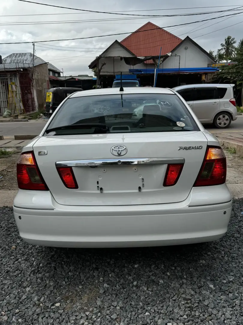 Toyota Premio 2004 thumbnail 5
