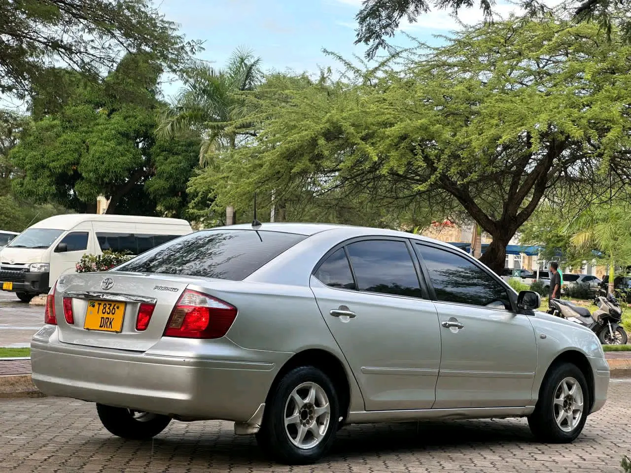 Toyota Premio F 2005 thumbnail 7