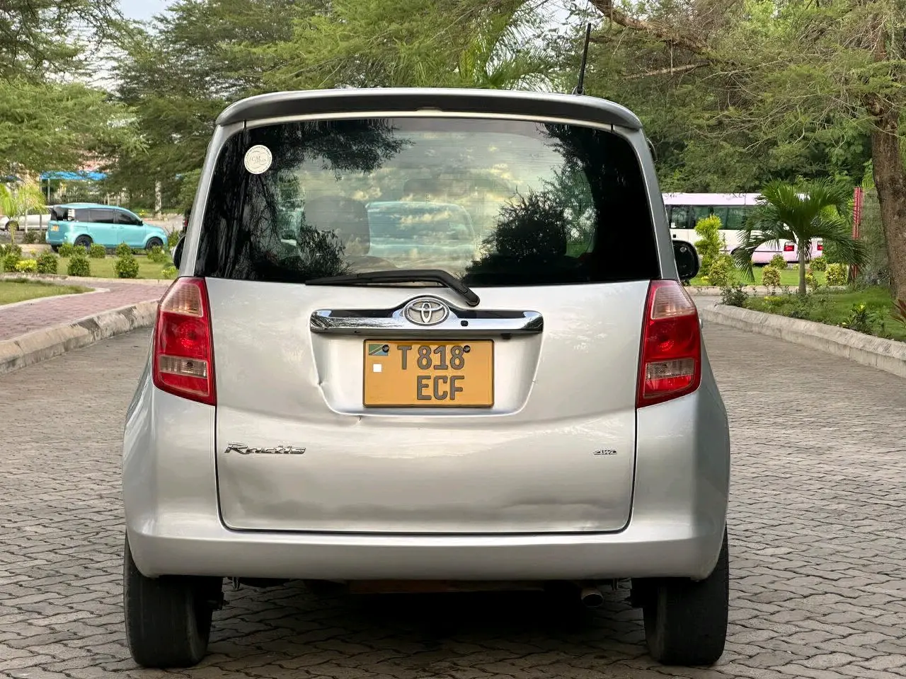 Toyota Ractis 2006 Silver thumbnail 7