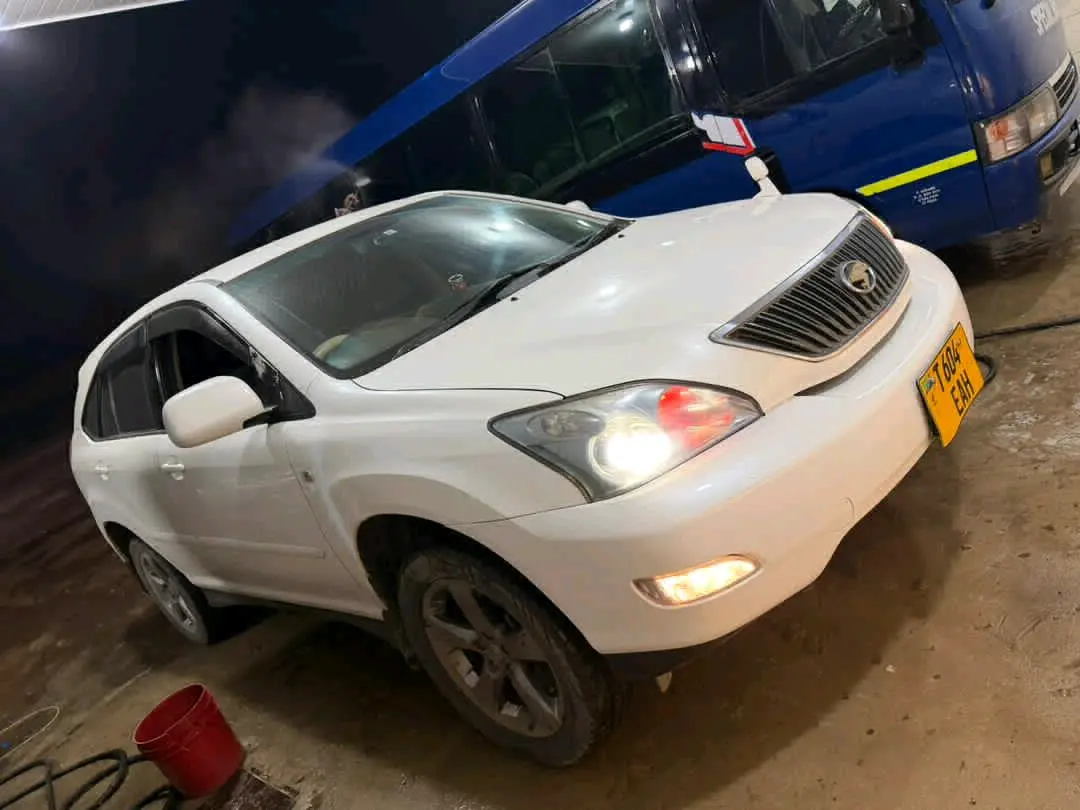 Toyota Harrier 2006