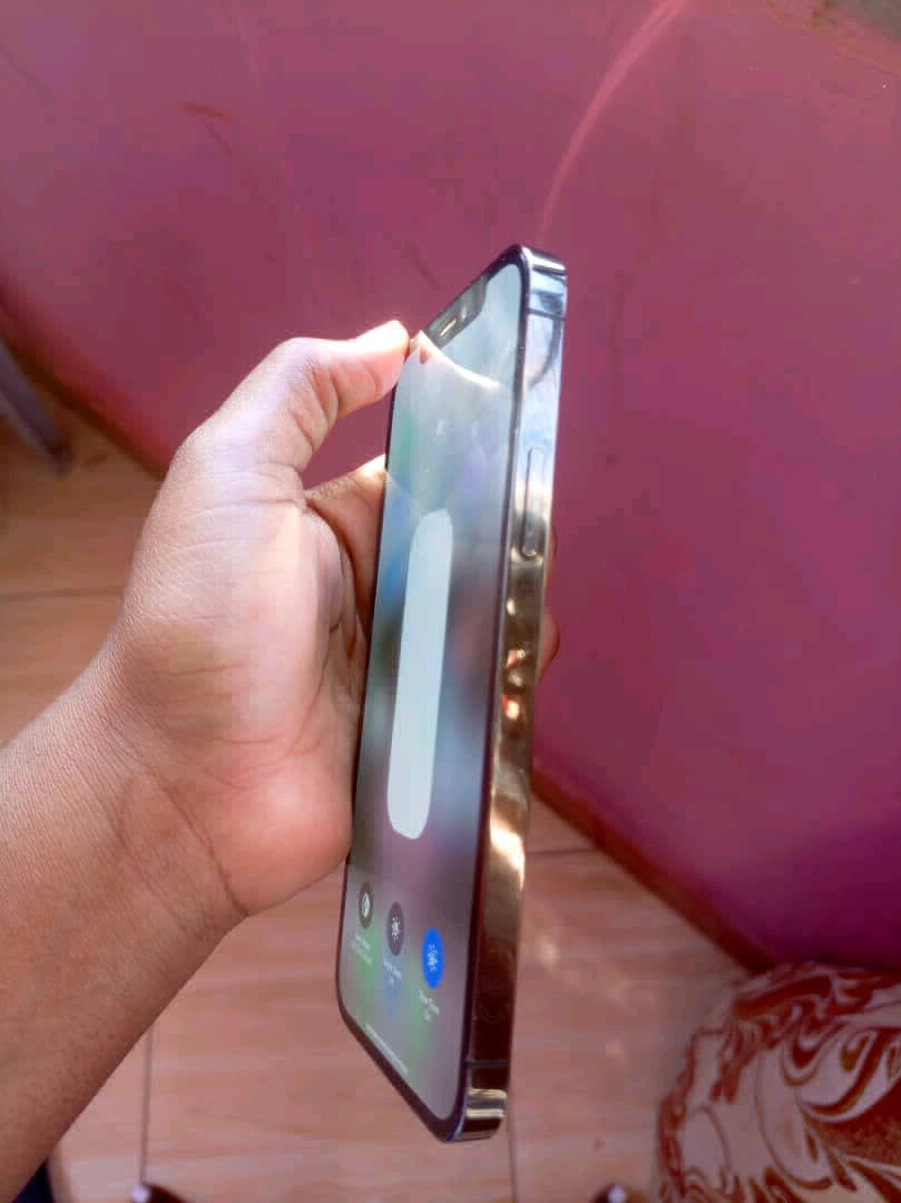 IPhone 12 Pro Perfect Condition