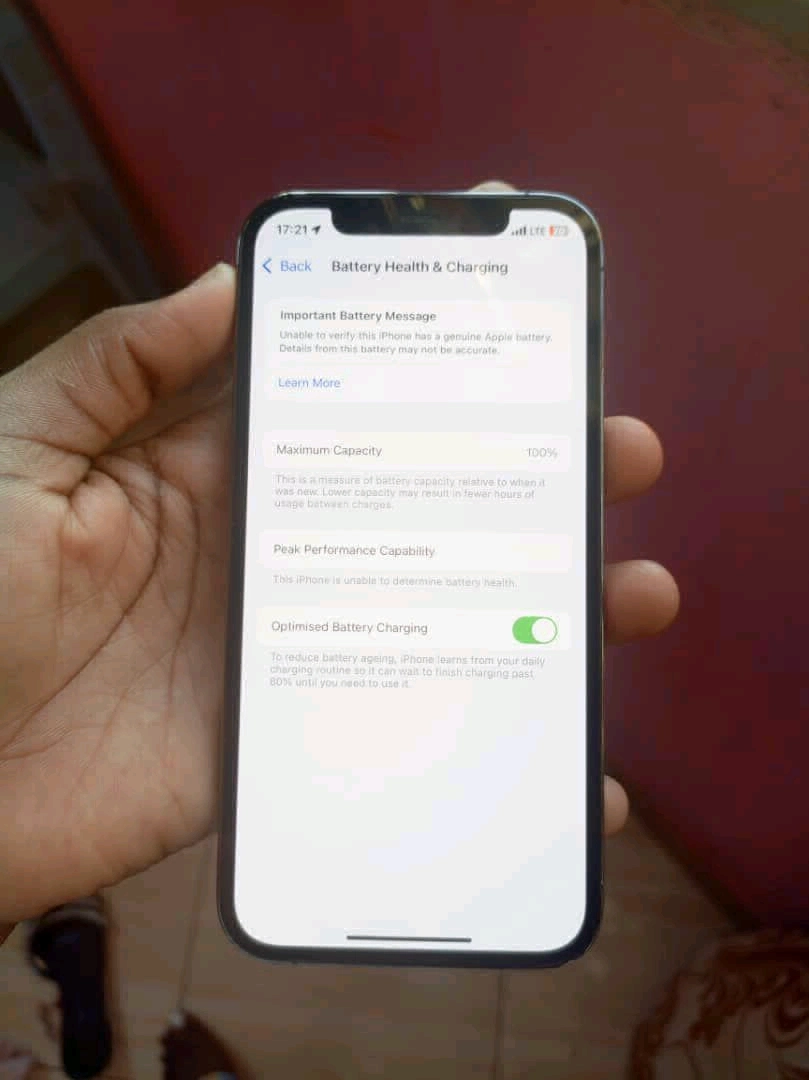 IPhone 12 Pro Perfect Condition thumbnail 2