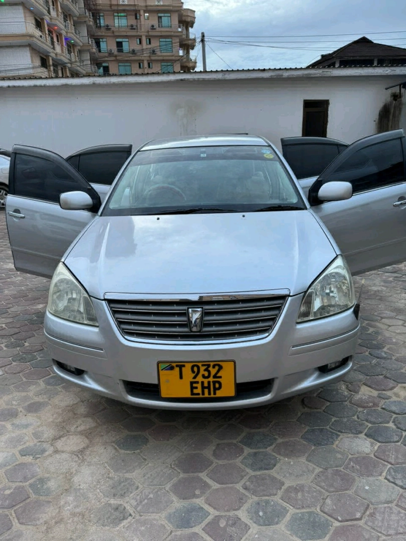 Toyota Premio F Automatic Sedan 1490cc
