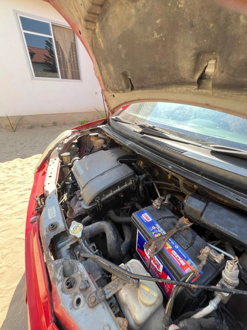 Red Toyota Passo CVT Full Ace Low KM thumbnail 9