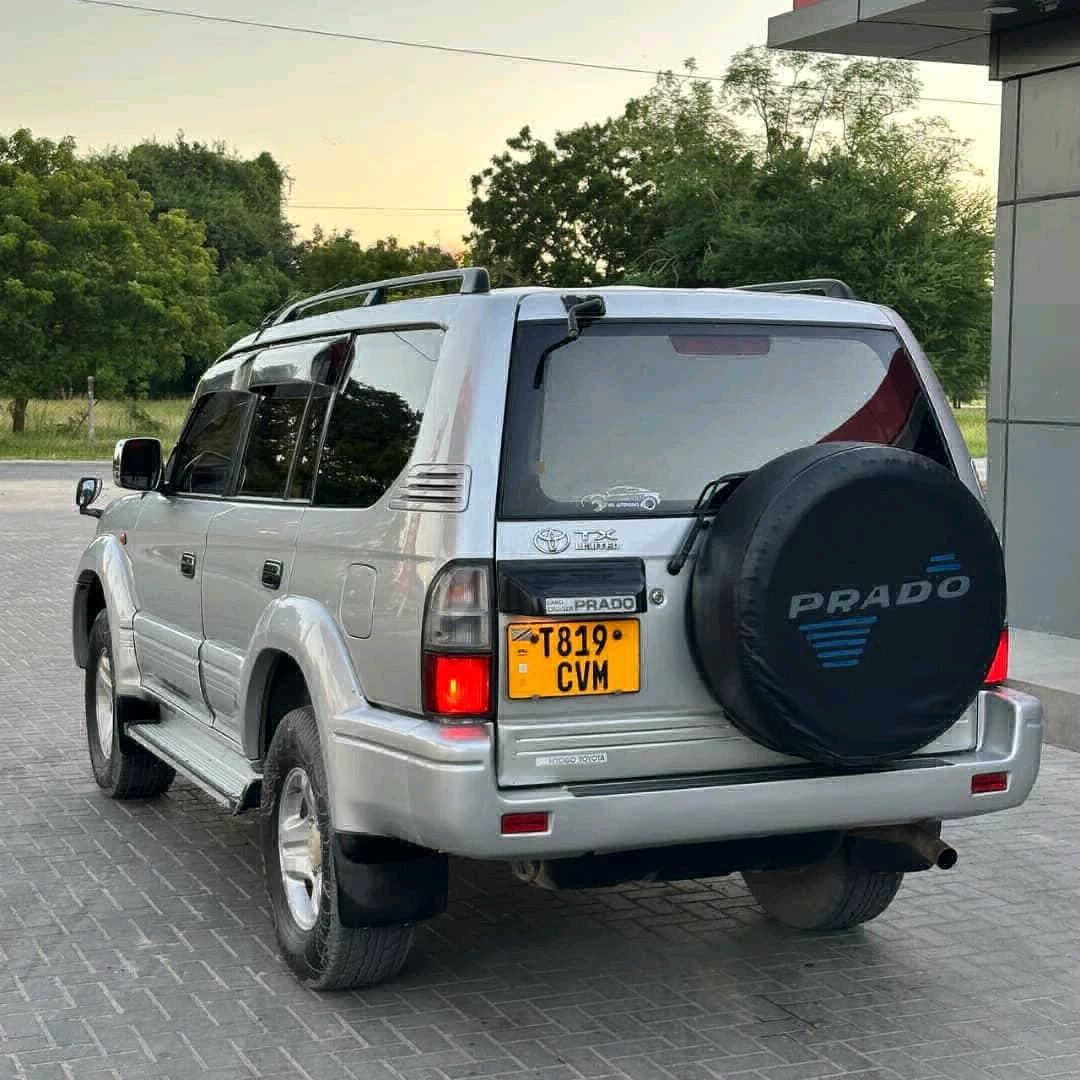 Toyota Land Cruiser Prado CVM 2001 (Engine 3RZ) thumbnail 8