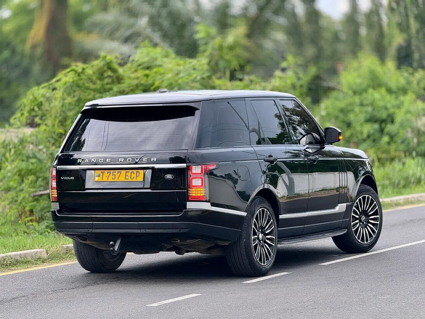 Range Rover Vogue ECP 2014 SUV thumbnail 7
