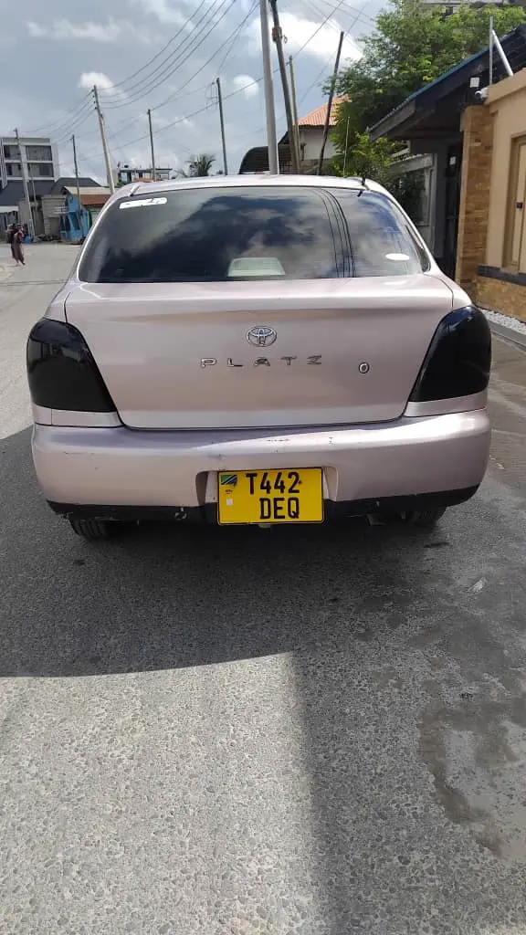 Toyota Platz DEQ thumbnail 7