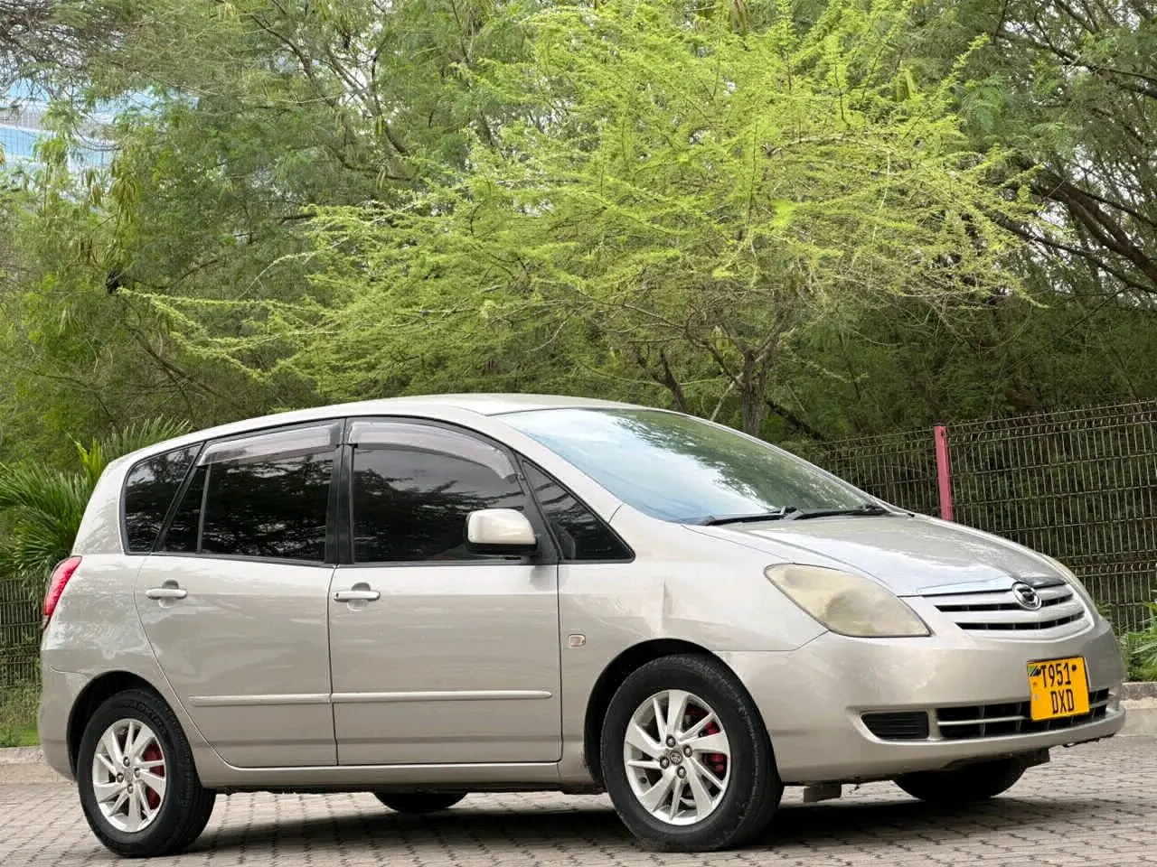 Toyota Spacio 2004 DXD thumbnail 2