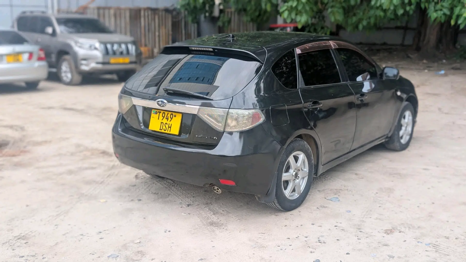 Used Black Subaru Impreza Sedan 2005/06 thumbnail 2