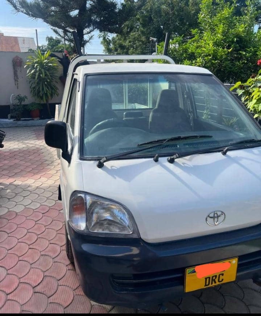 Used Toyota TownAce Pickup Truck 7K Engine