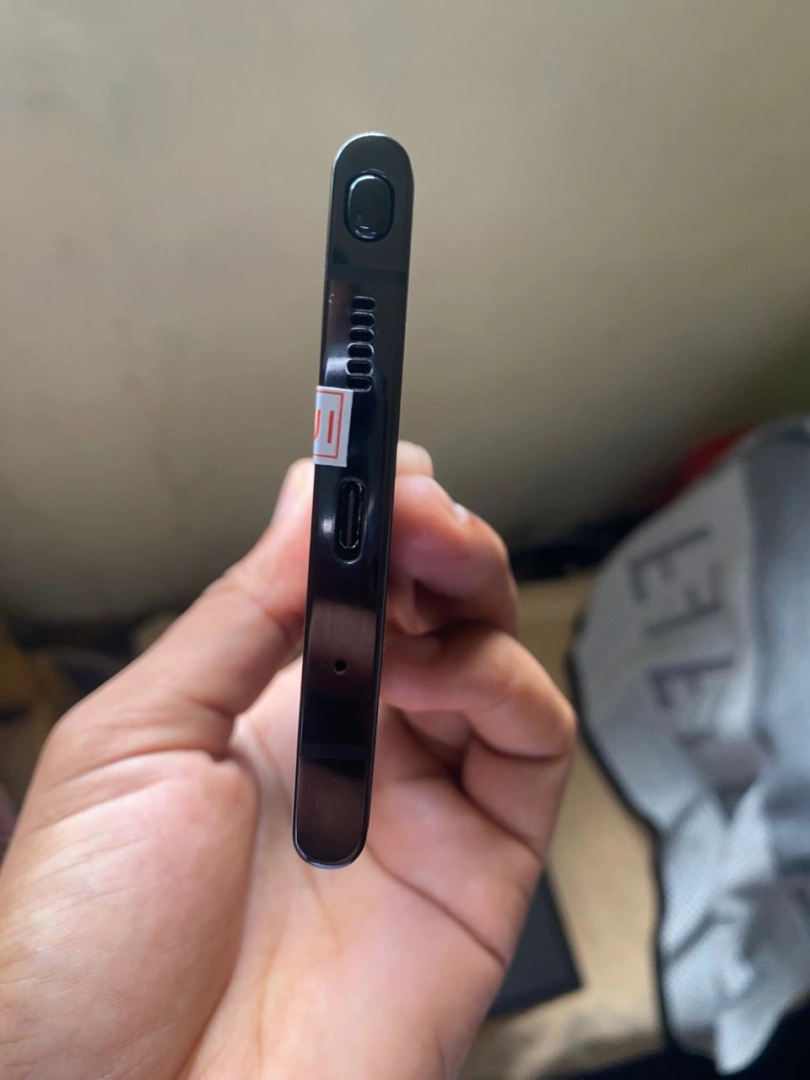 New Black Smartphone with 6-Month Warranty and Full Box thumbnail 3