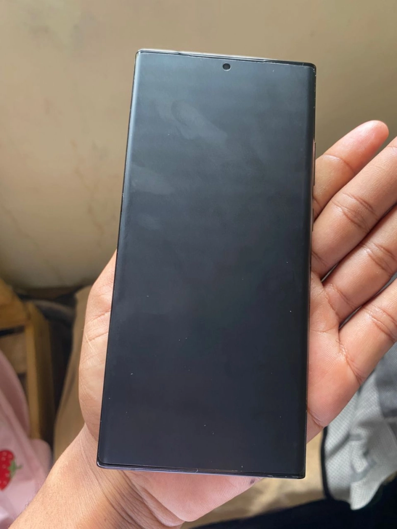 New Black Smartphone with 6-Month Warranty and Full Box thumbnail 4