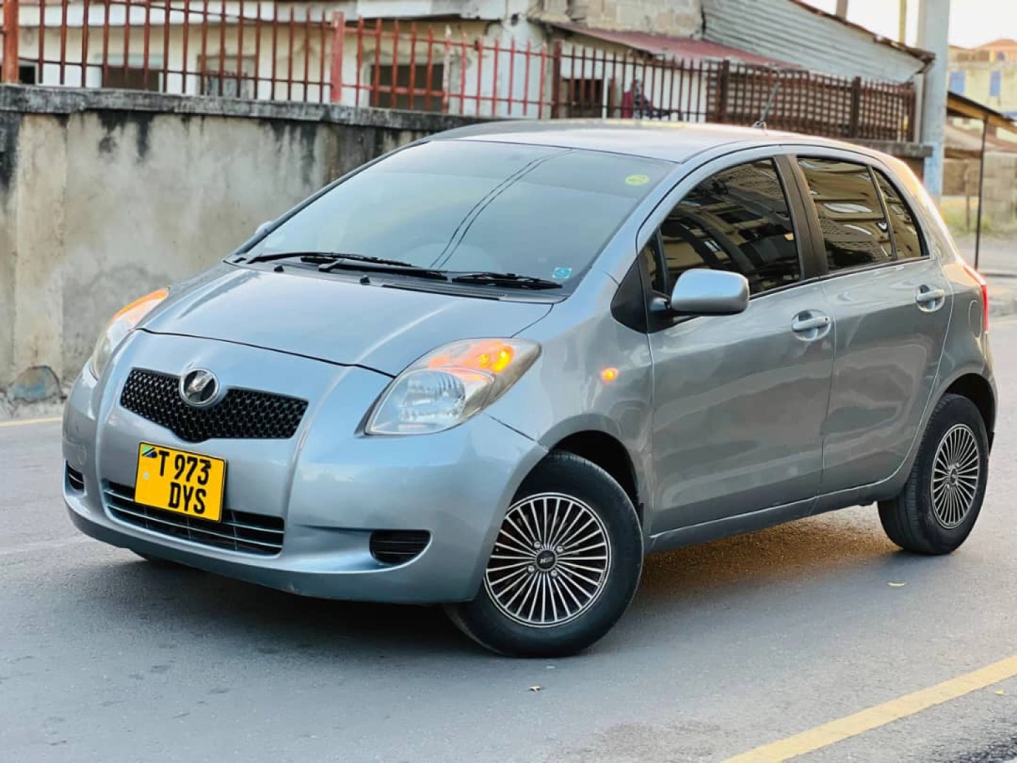 Toyota Vitz New Model 2006 Automatic thumbnail 4