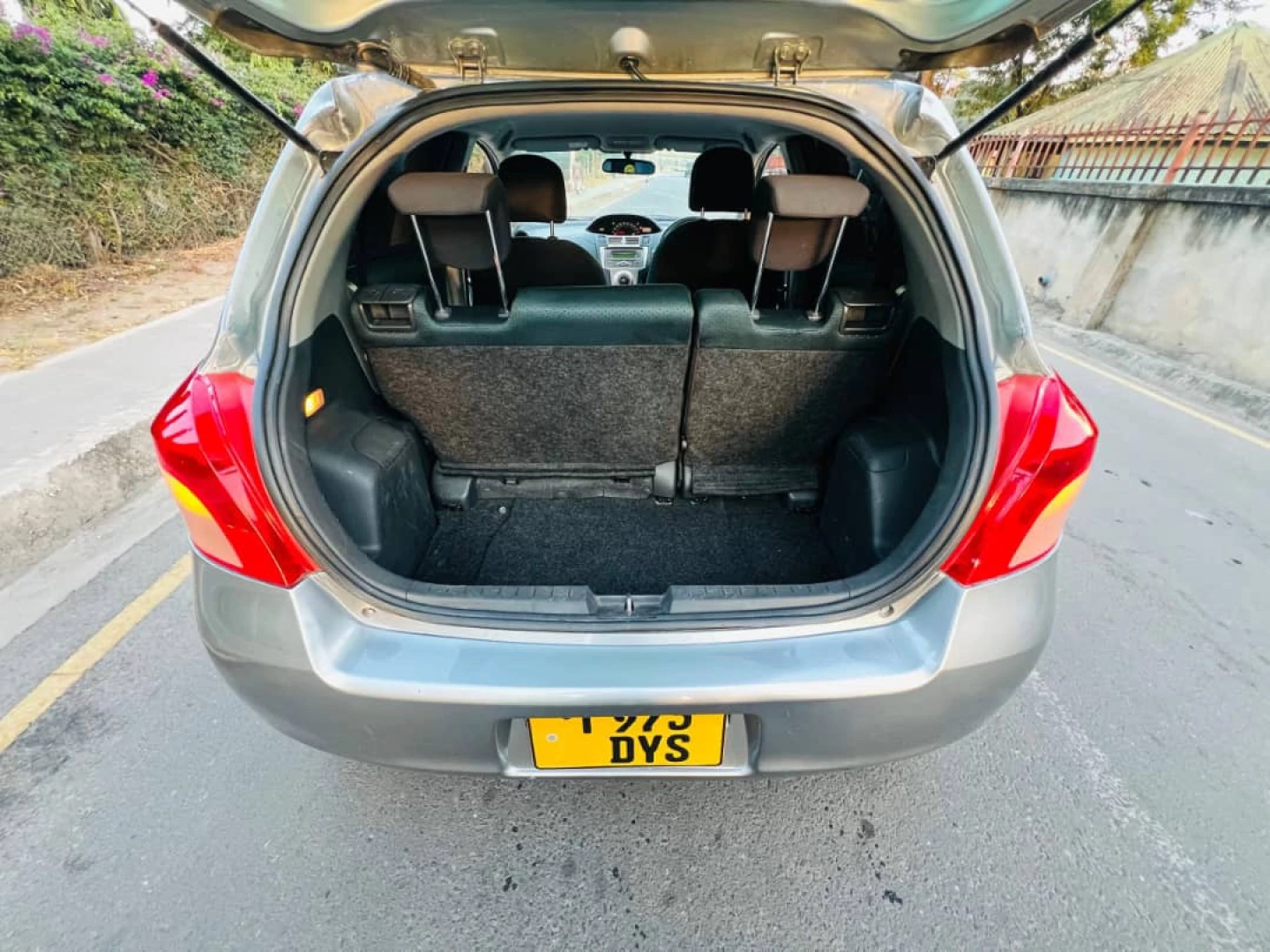 Toyota Vitz New Model 2006 Automatic thumbnail 6