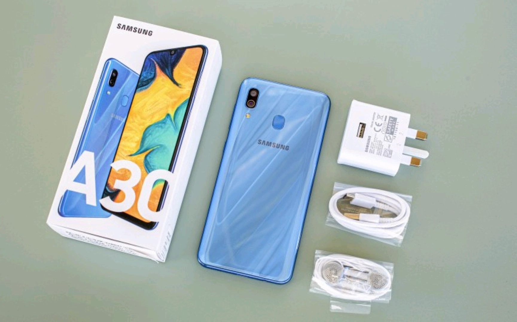 Samsung Galaxy A30 4GB RAM Full Box (TZS 295,000)
