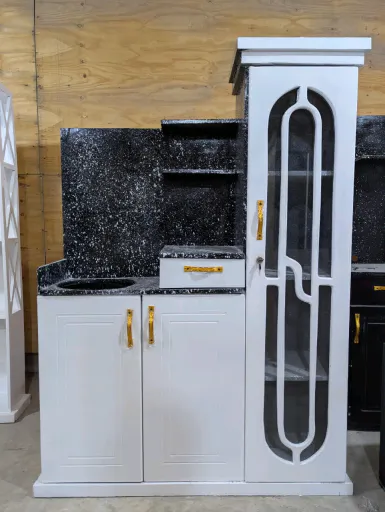 Kitchen Cabinet (3 Doors) with Plate Rack
