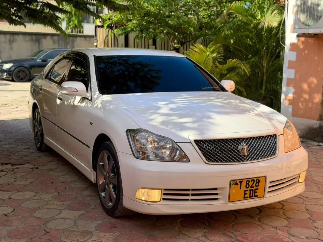 Toyota Crown Athlete 2006 thumbnail 2
