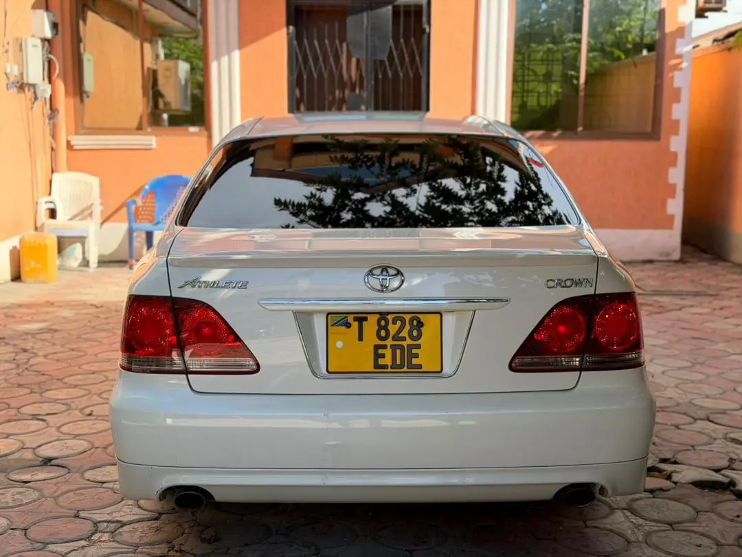 Toyota Crown Athlete 2006 thumbnail 7