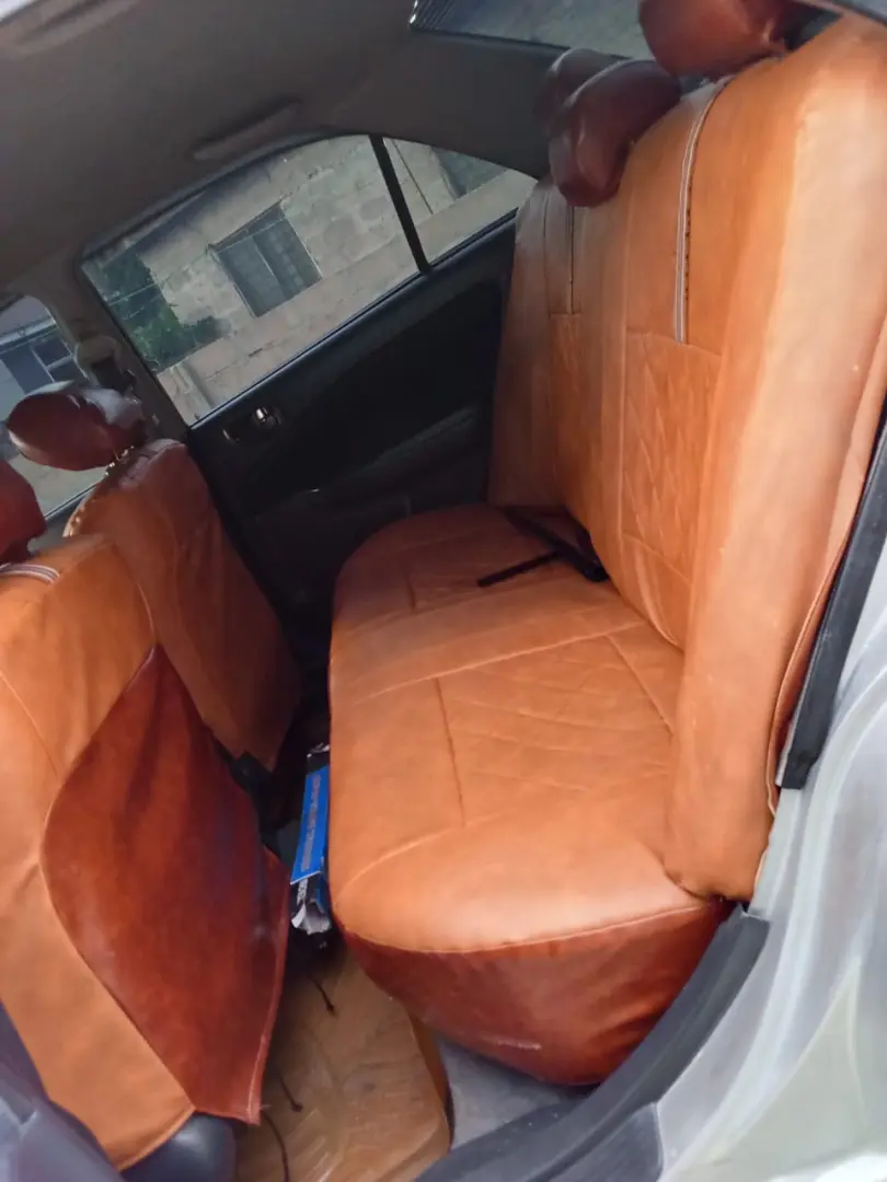 Toyota Carina TI (DDH) thumbnail 2