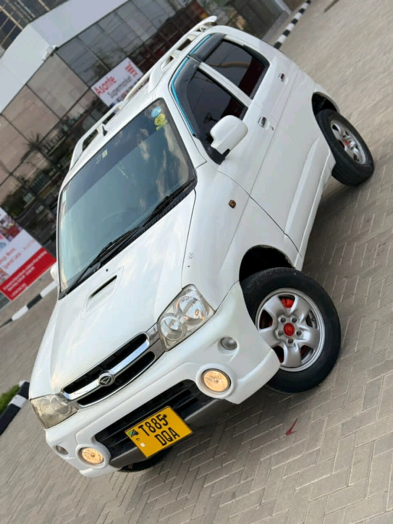 Used Daihatsu Terios Kid SUV (990cc) thumbnail 6