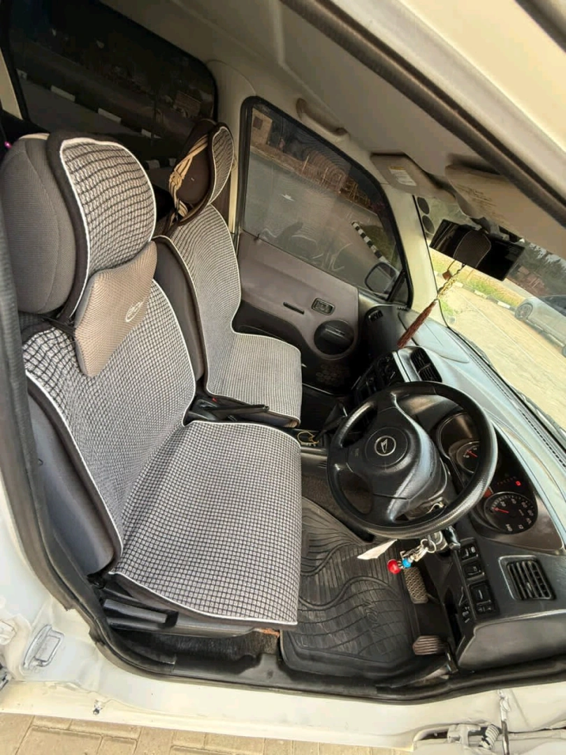 Used Daihatsu Terios Kid SUV (990cc) thumbnail 9