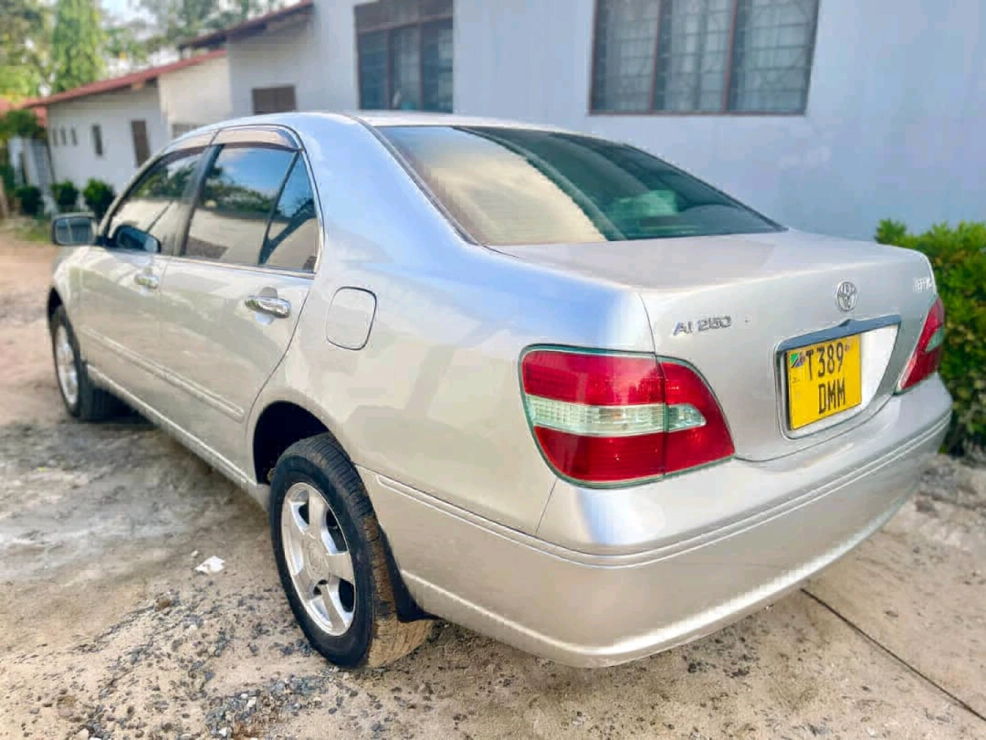 Toyota Brevis Sedan (2490cc) - Full AC thumbnail 2
