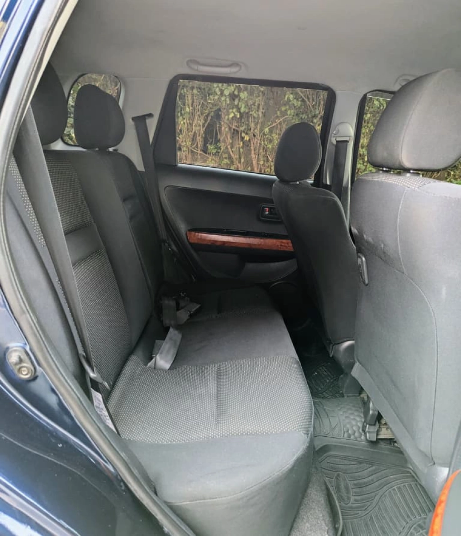 Toyota Ist 2004 Model Full AC thumbnail 3