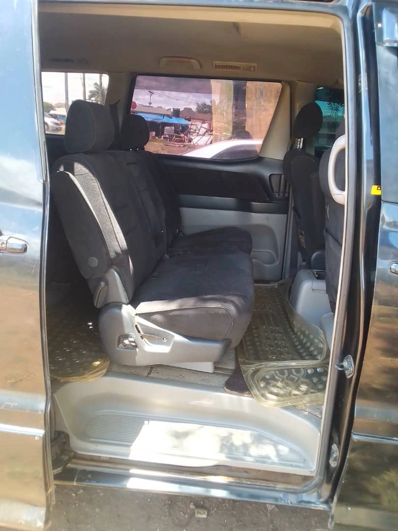 Toyota Alphard 1MZ Automatic Black thumbnail 6