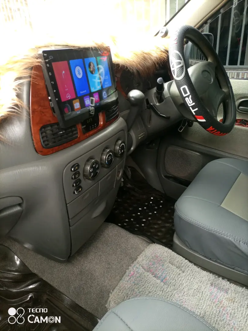 Toyota Noah SR40 Old Model for Sale or Hire thumbnail 3