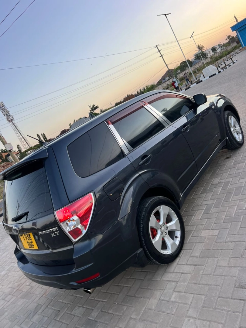 Subaru Forester XT DWF Reg thumbnail 3