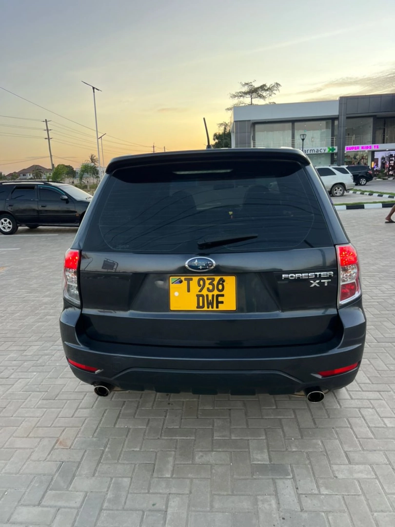 Subaru Forester XT DWF Reg thumbnail 4
