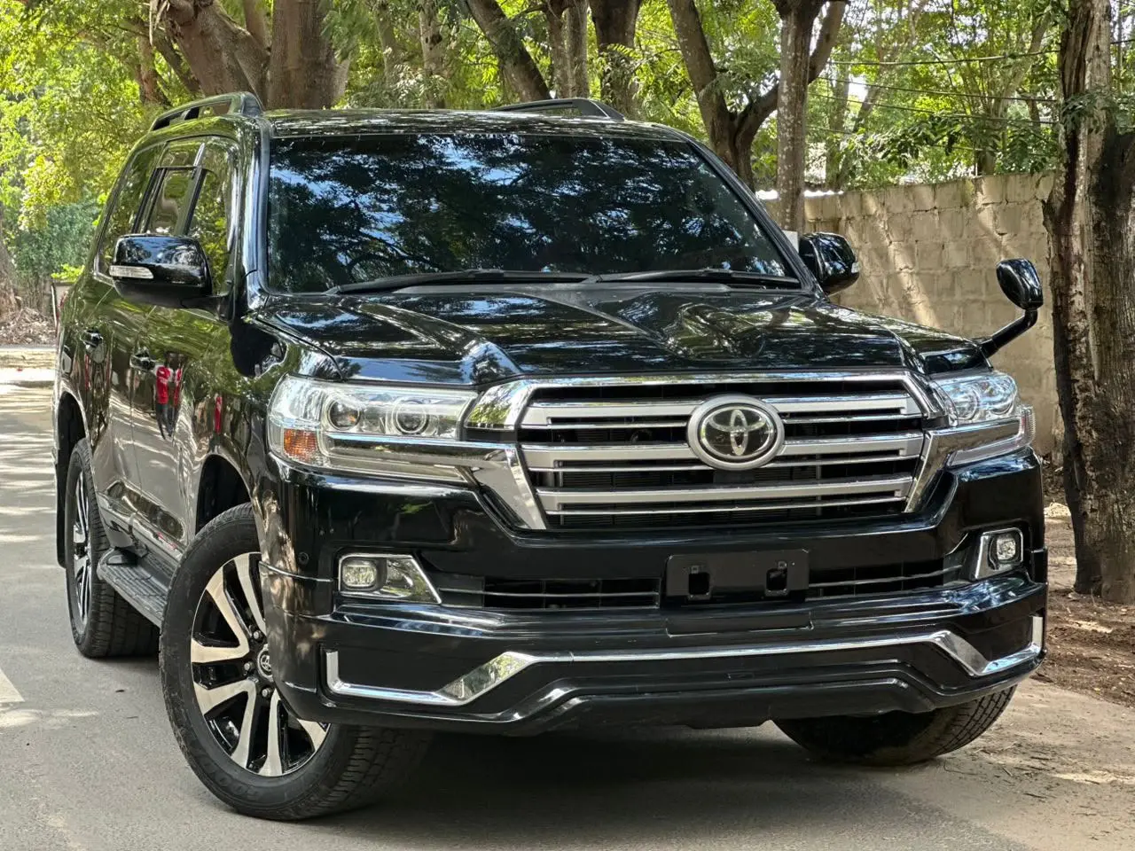 Toyota Land Cruiser ZX V8 2017