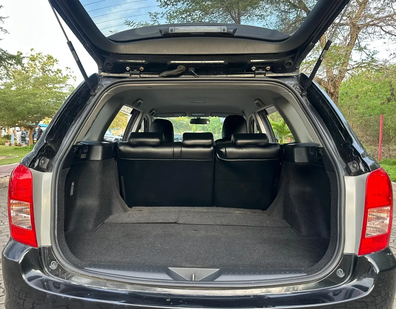 Toyota Land Cruiser ZX V8 2017 thumbnail 3